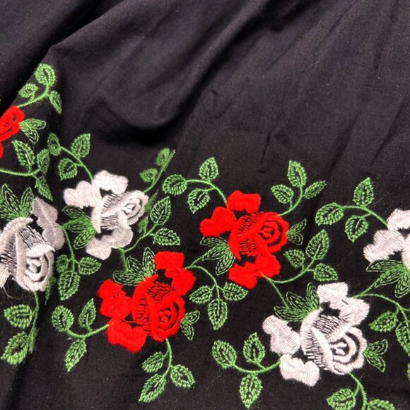Trashy Diva Embroidered Roses HIlda Skirt Size 20 - Picture 2 of 3